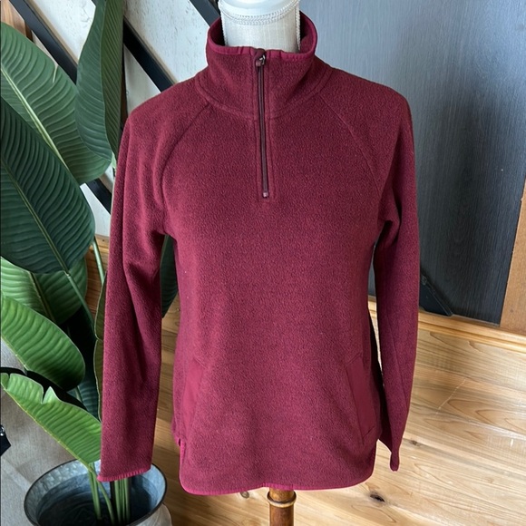 Burgundy Tek Gear size S Quarter-Zip Pullover, preloved - Picture 1 of 5